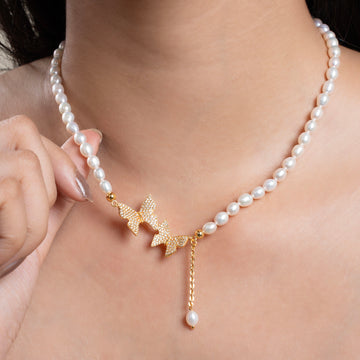 Dazzling Butterfly Pearl Necklace
