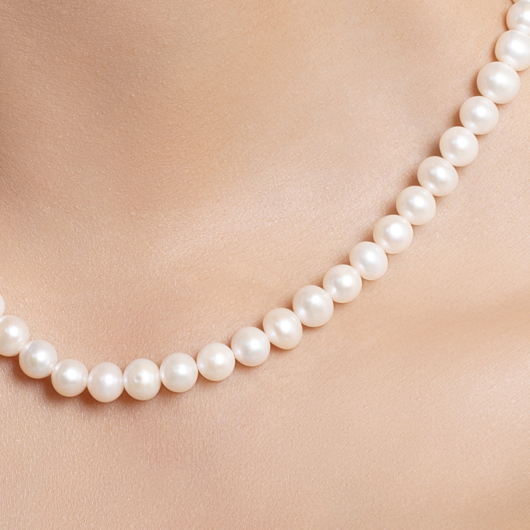 Classic 7-8 mm Round Pearl Necklace and Bracelet