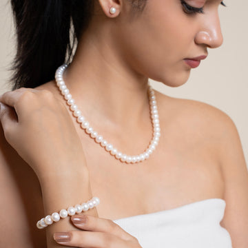 Classic 9-10 mm Round Pearl Necklace and Bracelet