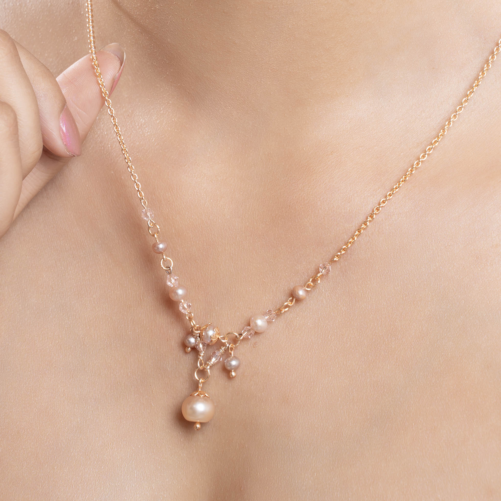 Dainty Bead & Pearl Necklace