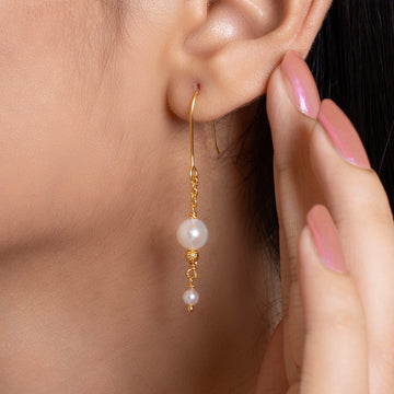 Dainty Pearl Drop Earrings