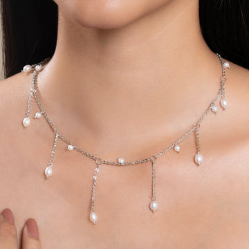 Drizzling Pearl Necklace