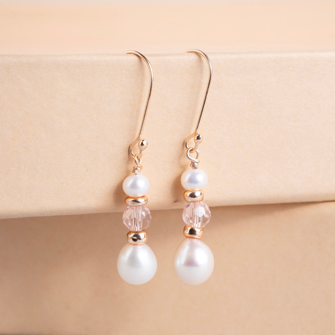 Evening Star Pearl Earring