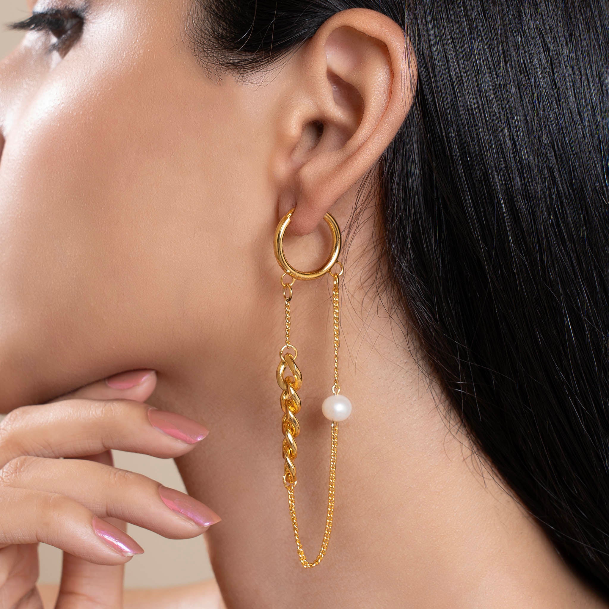 Modern Chic Pearl Hoop Earrings