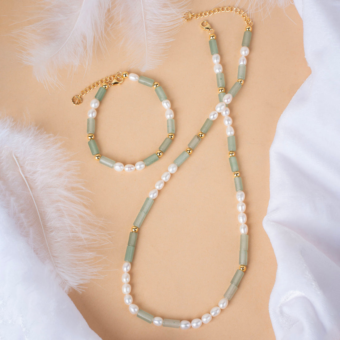 Natural Green Aventurine and Golden Beads with Pearl Necklace