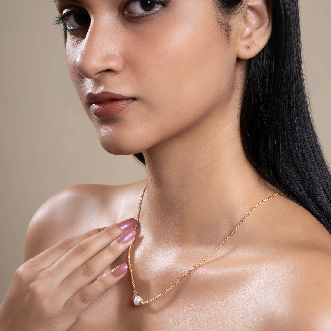 Sparkling Pearl Necklace