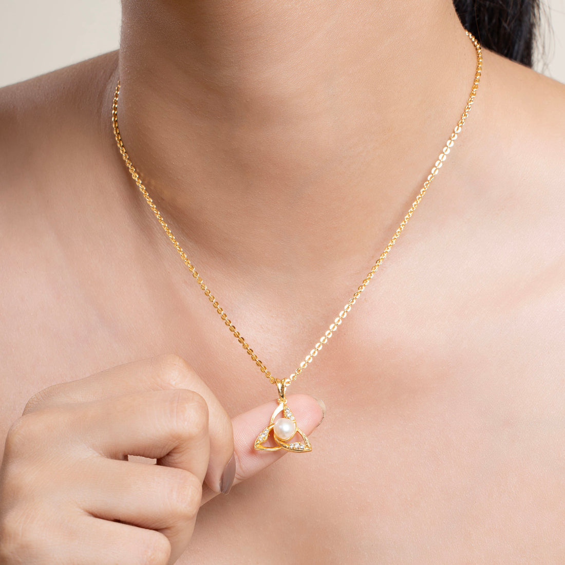 Trinity Knot Pearl Pendant