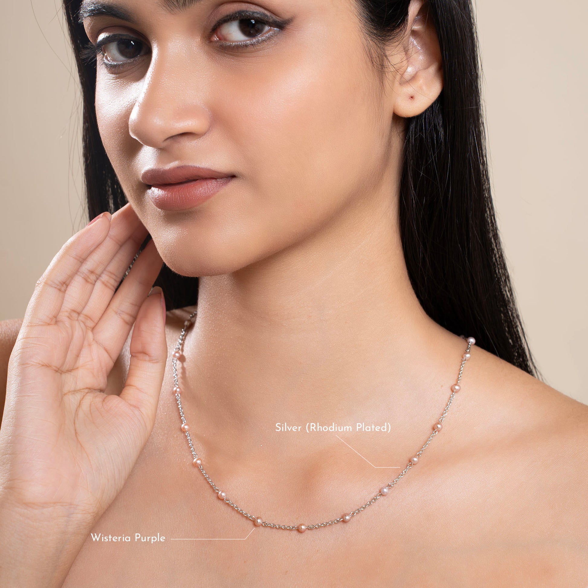 Freshwater pearl necklace with modern collar design