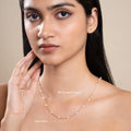 Minimal pearl collar necklace for everyday wear