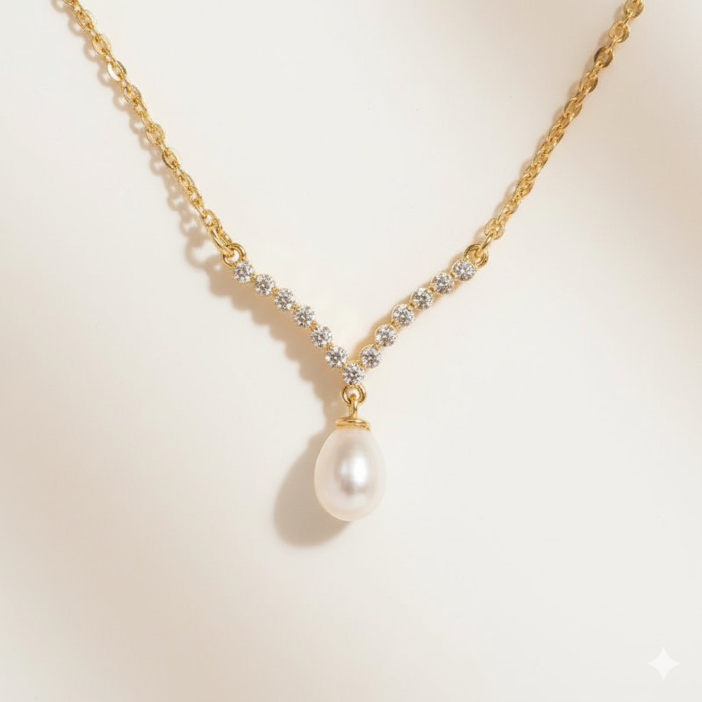 Minimal Grace Pearl Pendant